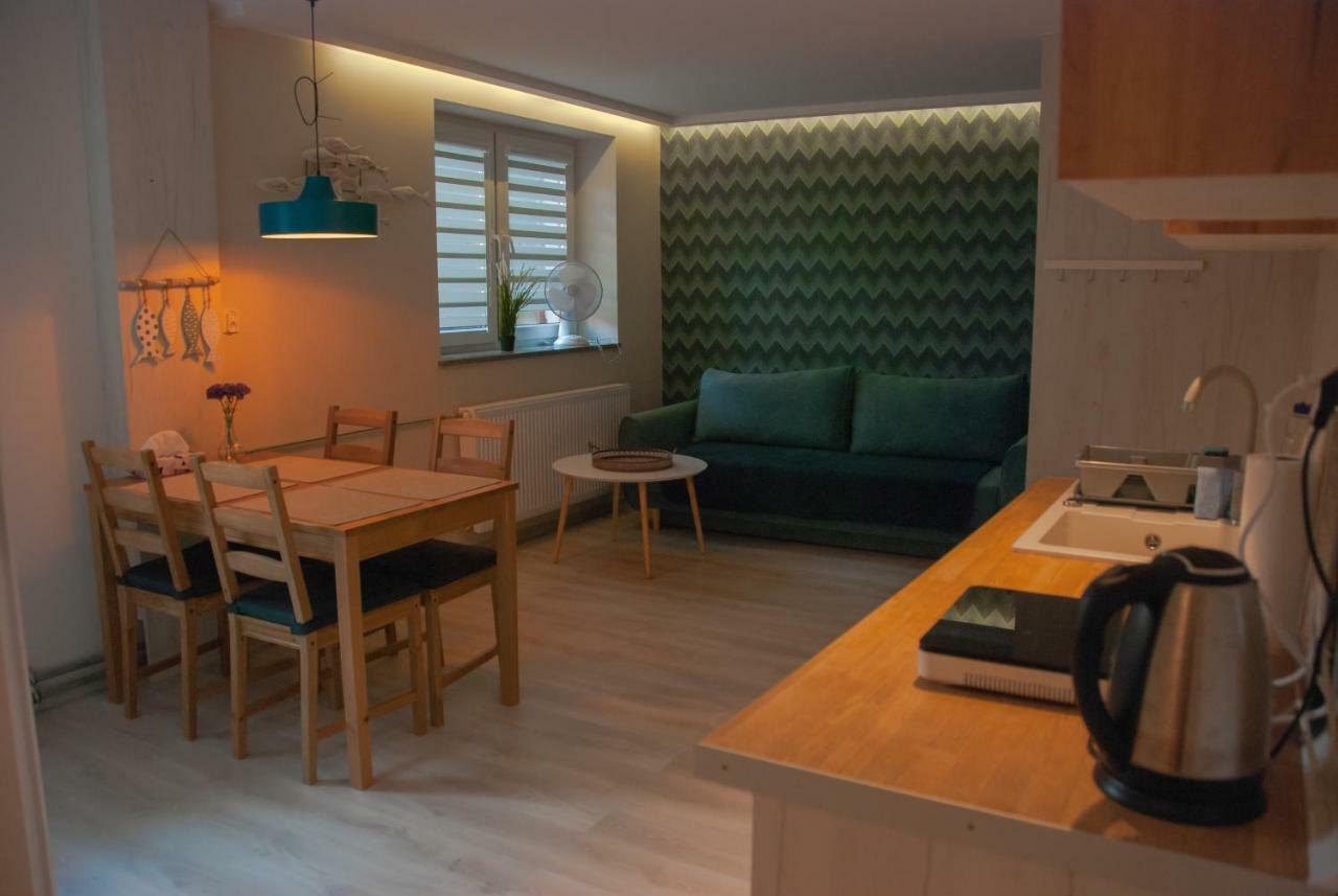 Noclegi "Boczna 5A" Apartamenty Goscinne 斯扎瓦诺泽德霍 外观 照片